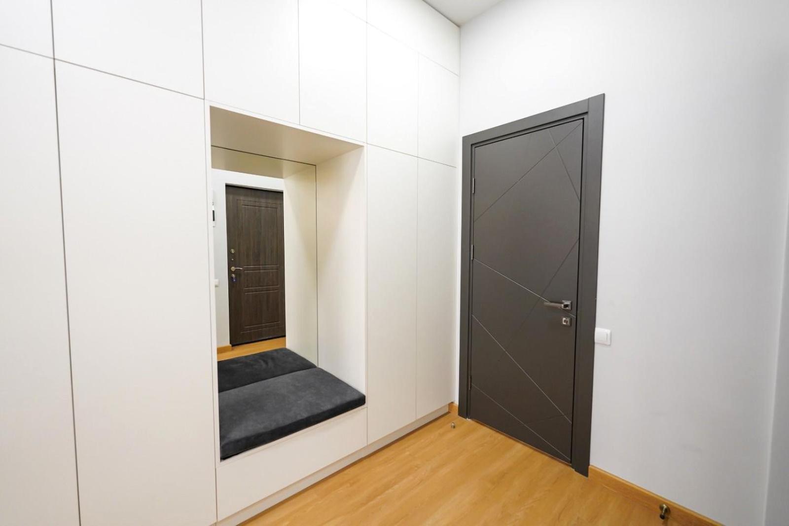 Fantastic Apartments Near Republic Square, Perfect Location, Mystreet Company Ереван Экстерьер фото